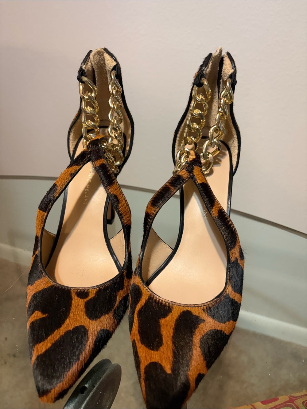 ANTONIO MELANI Leopard-Print calf hair Pumps with Gold Chain - never worn